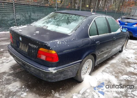 2000 BMW 528Ia from USA, damaged, VIN WBADM6340YGV01736
